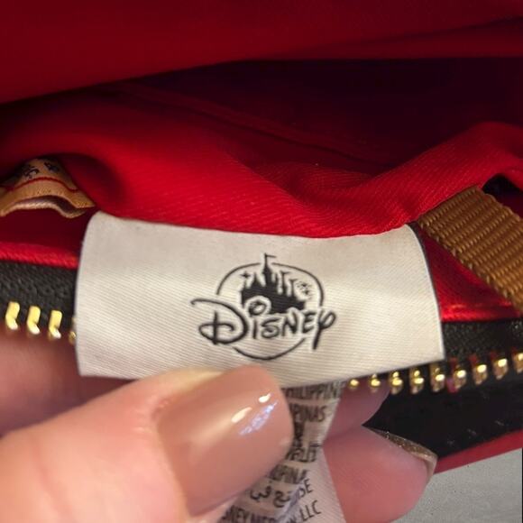 Dooney & Bourke NWOT Disney Steamboat Willie Crossbody Bag - Picture 11 of 12